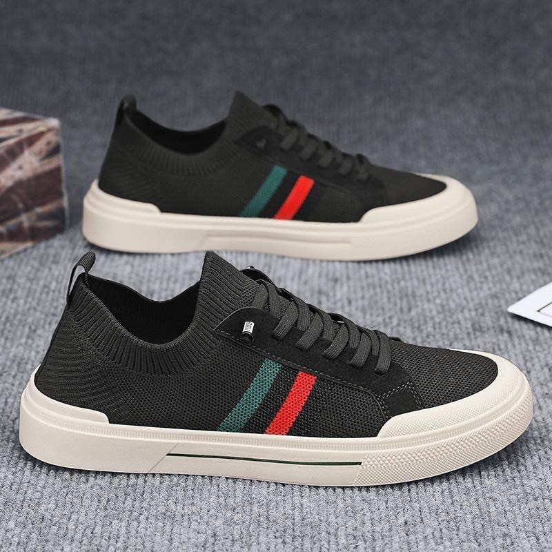 Летняя мужская обувьНовые дыша – обзор и цена Sneaker Career